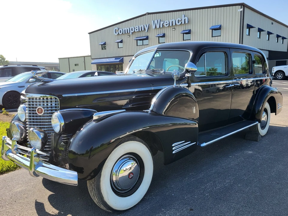 1940 Cadillac Series 70 & 75 - Image 7 of 31