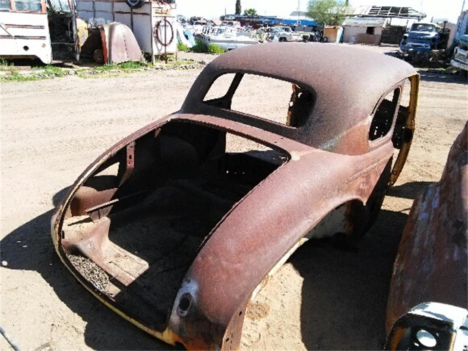 1940 Chevrolet Special & Deluxe & Fleetline - Image 2 of 2