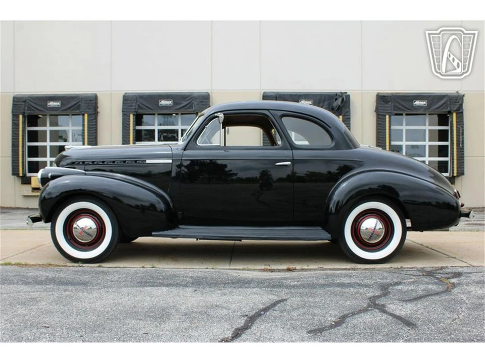 1940 Chevrolet Special & Deluxe & Fleetline - Image 18 of 31