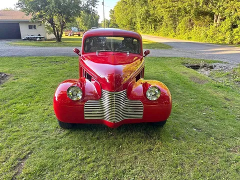 1940 Chevrolet Classic Deluxe