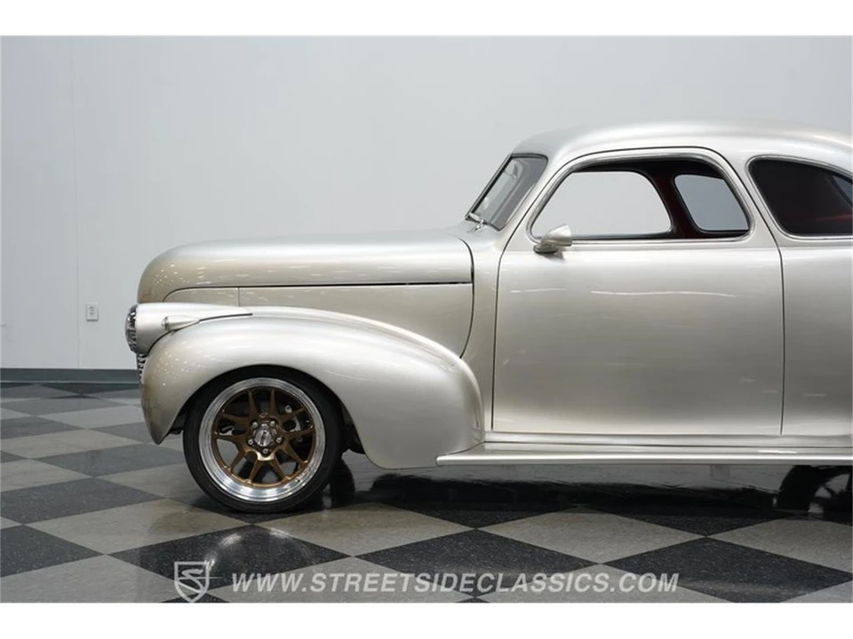 1940 Chevrolet Special & Deluxe & Fleetline - Image 21 of 31