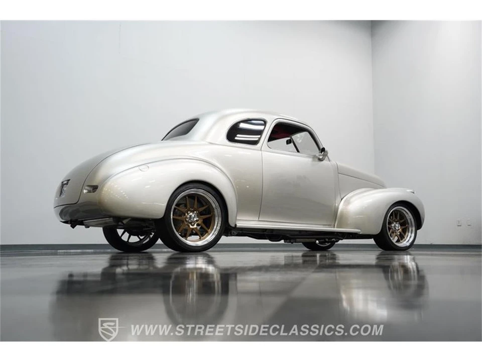 1940 Chevrolet Special & Deluxe & Fleetline - Image 25 of 31