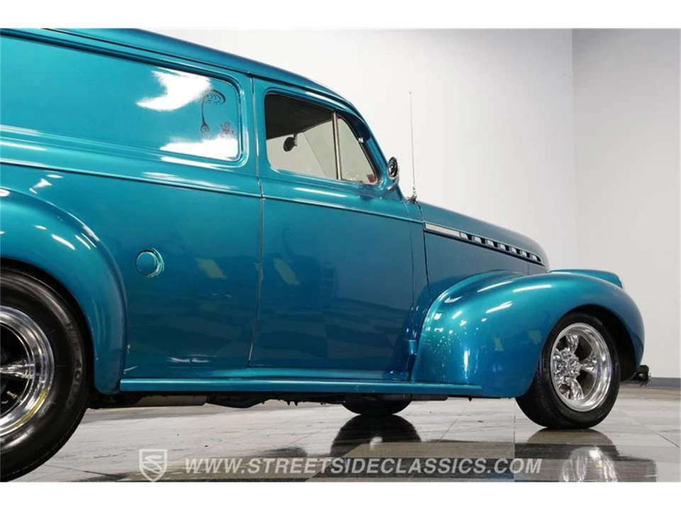 1940 Chevrolet Standard & Master & Master Deluxe & Special Deluxe - Image 25 of 31