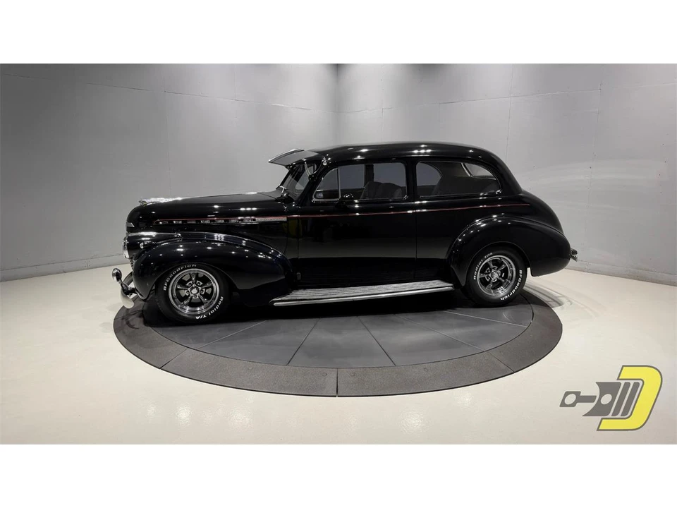 1940 Chevrolet Standard & Master & Master Deluxe & Special Deluxe - Image 2 of 31