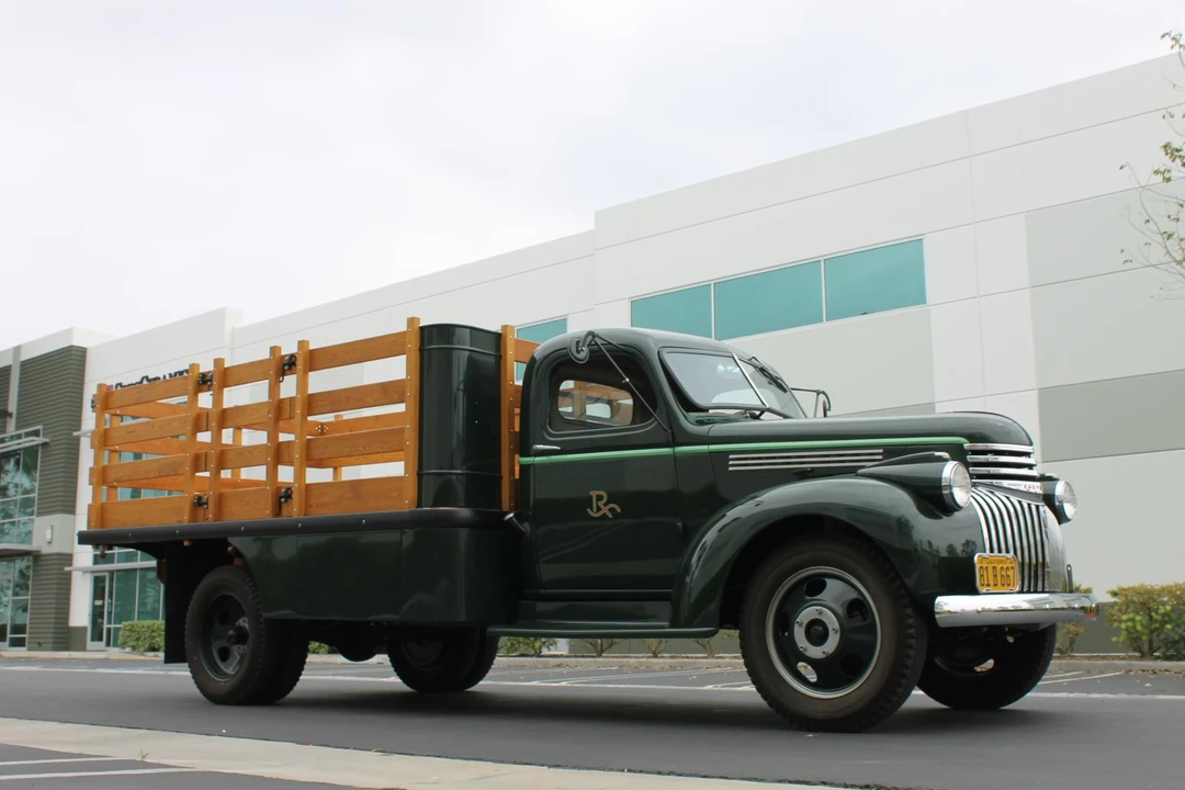 1940 Chevrolet Standard & Master & Master Deluxe & Special Deluxe - Image 3 of 31