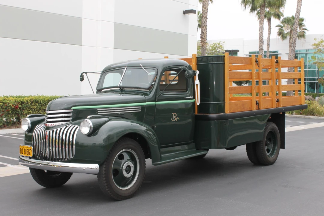 1940 Chevrolet Standard & Master & Master Deluxe & Special Deluxe - Image 18 of 31