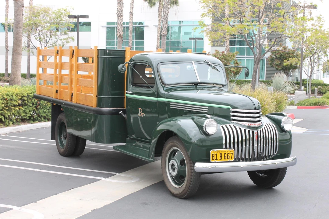 1940 Chevrolet Standard & Master & Master Deluxe & Special Deluxe - Image 8 of 31