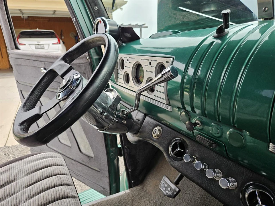 1940 Chevrolet Pickup 2nd Gen - Image 18 of 22