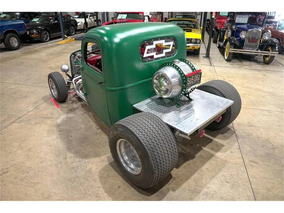 1940 Chevrolet Special & Deluxe & Fleetline - Image 16 of 31