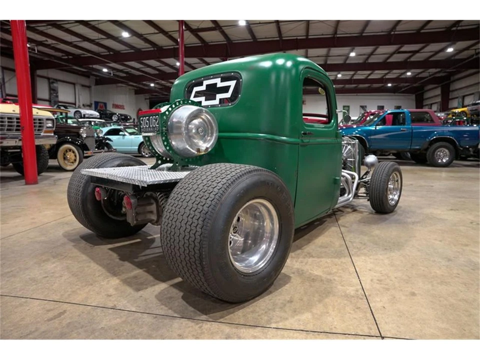 1940 Chevrolet Special & Deluxe & Fleetline - Image 8 of 31