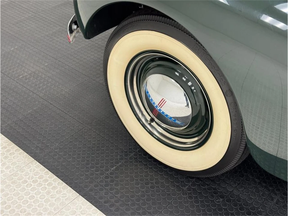 1940 Chevrolet Standard & Master & Master Deluxe & Special Deluxe - Image 13 of 31