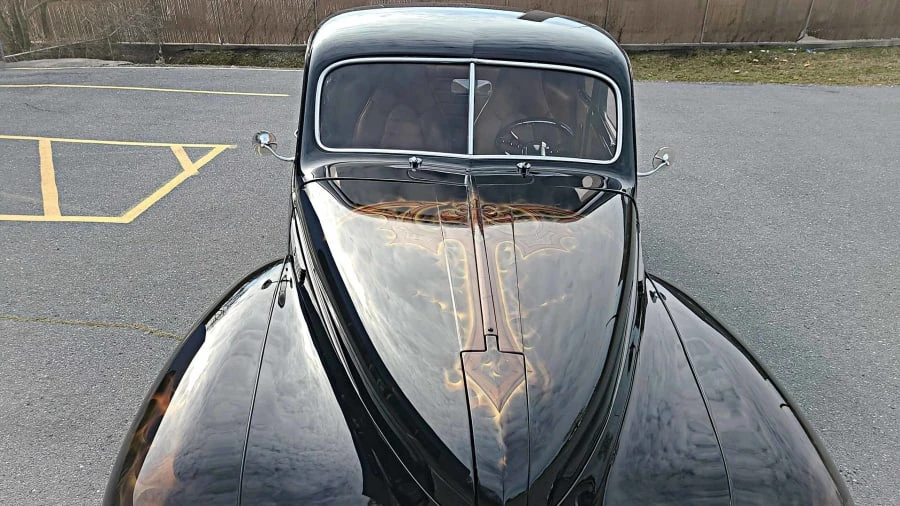 1940 Chrysler New Yorker - Image 8 of 10