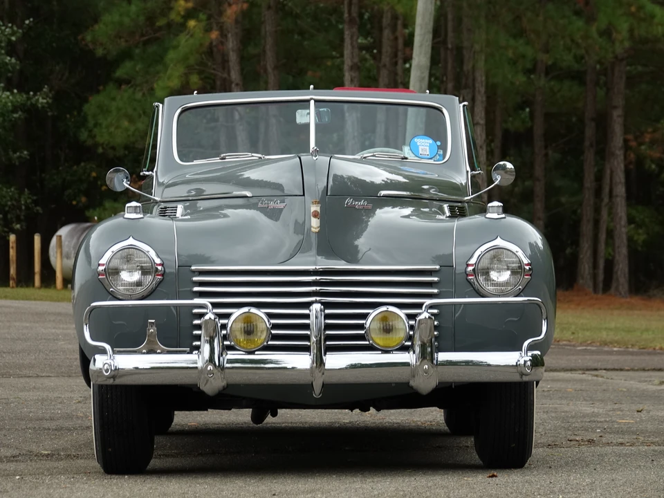 1940 Chrysler New Yorker - Image 7 of 31