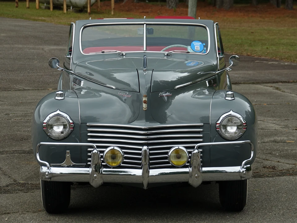 1940 Chrysler New Yorker - Image 9 of 31