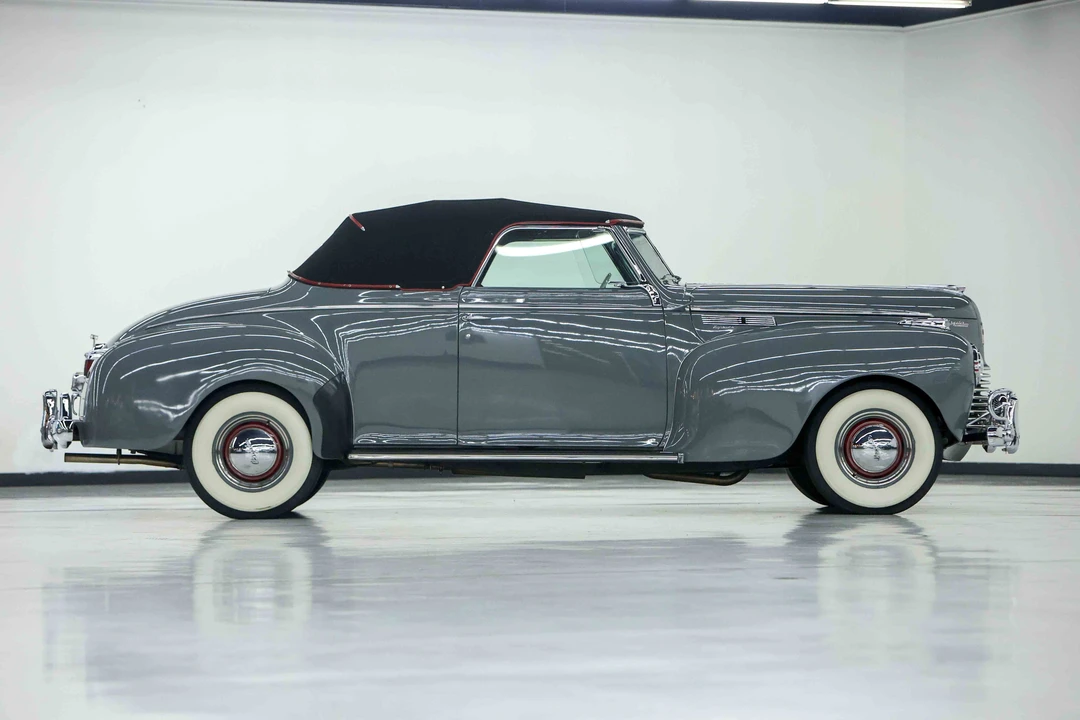 1940 Chrysler New Yorker - Image 13 of 31