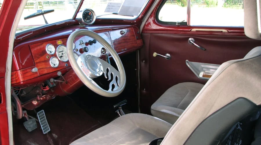 1940 Chrysler - Image 6 of 11