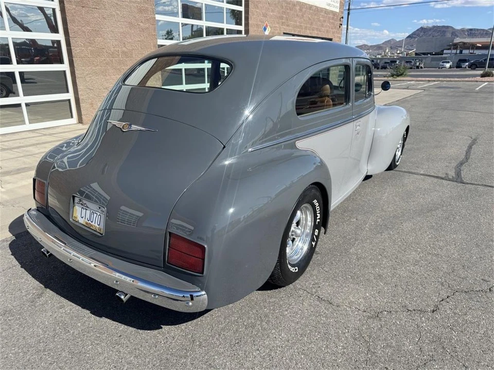 1940 Chrysler Windsor - Image 9 of 31