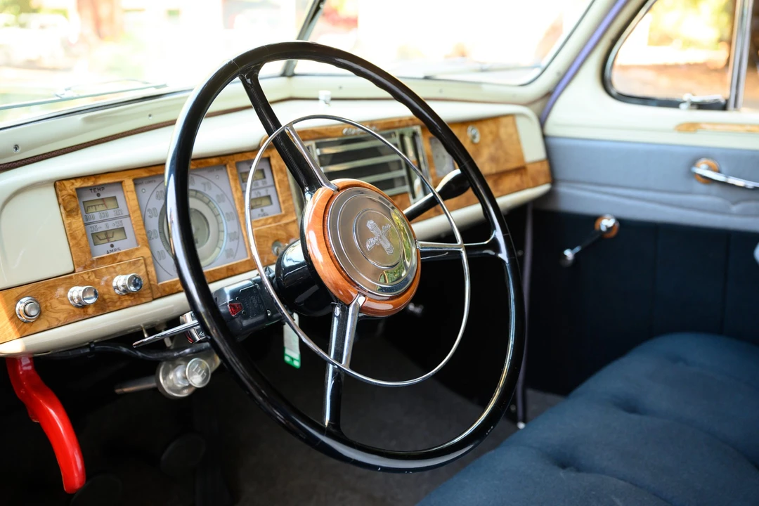 1940 Chrysler Windsor - Image 16 of 31