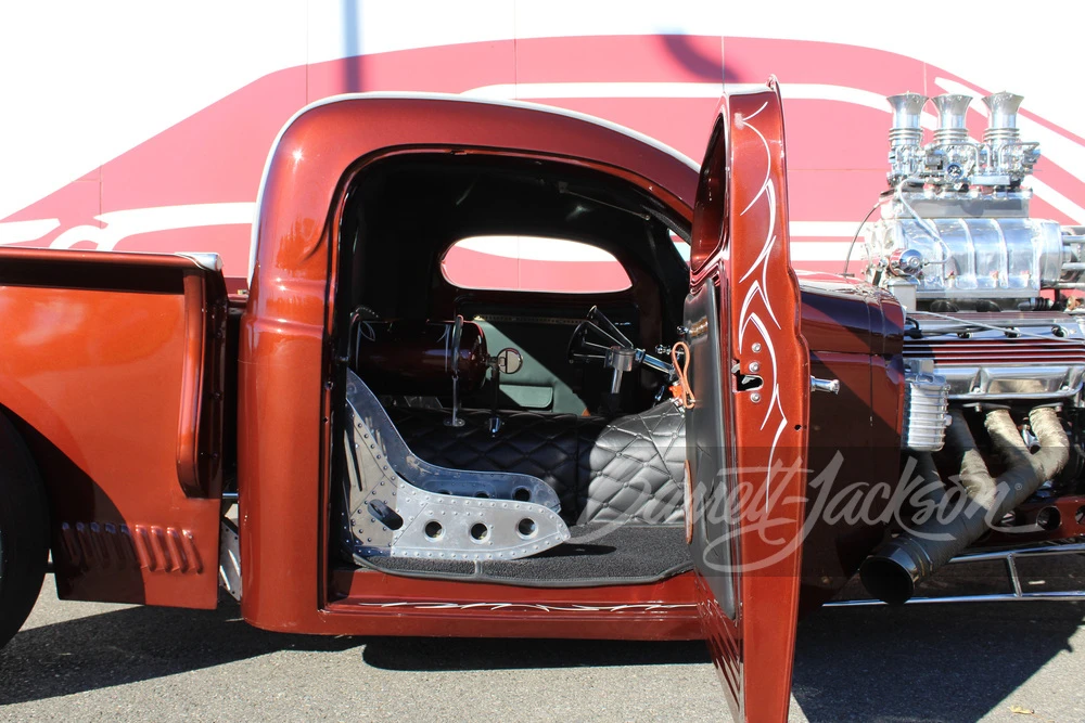 1940 Dodge T/V/W Series - Image 30 of 31