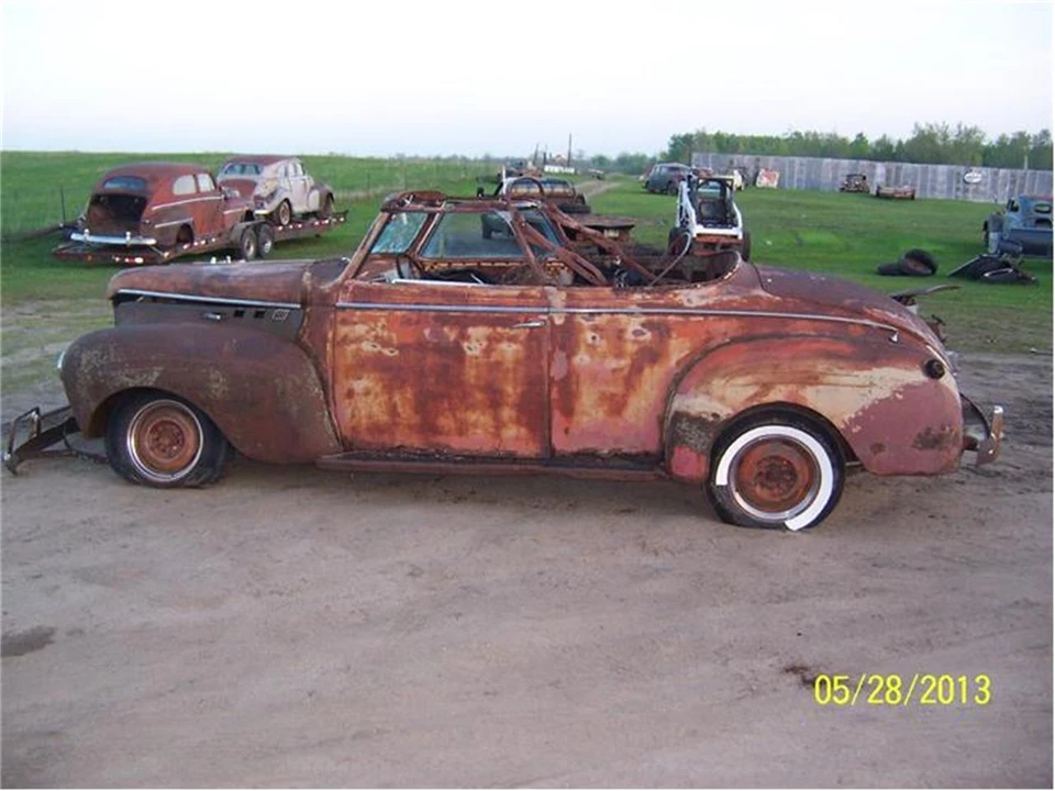1940 DeSoto - Image 2 of 18
