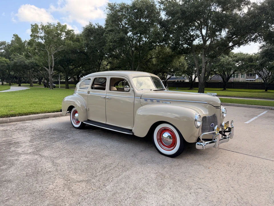 1940 DeSoto - Image 3 of 31