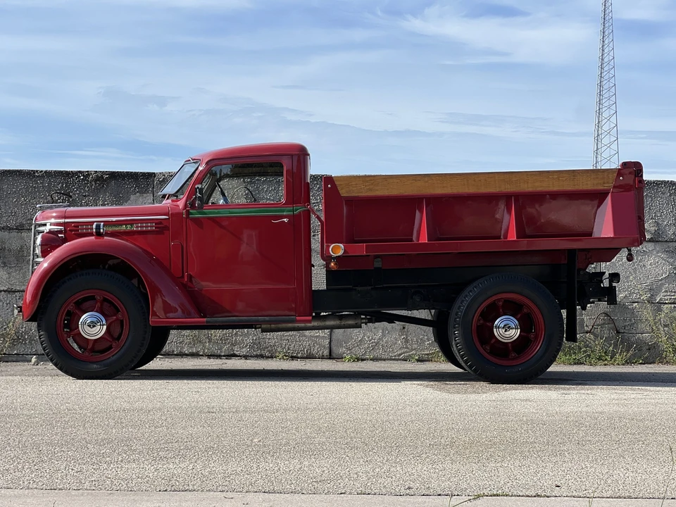 1940 Diamond T - Image 11 of 31