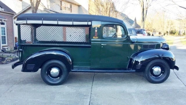 1940 Dodge T/V/W Series - Image 2 of 10