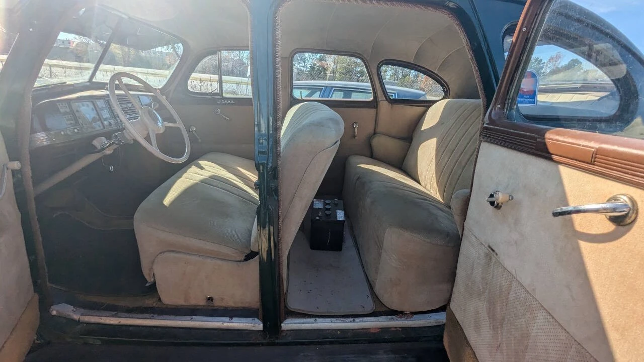 1940 Dodge T/V/W Series - Image 11 of 21