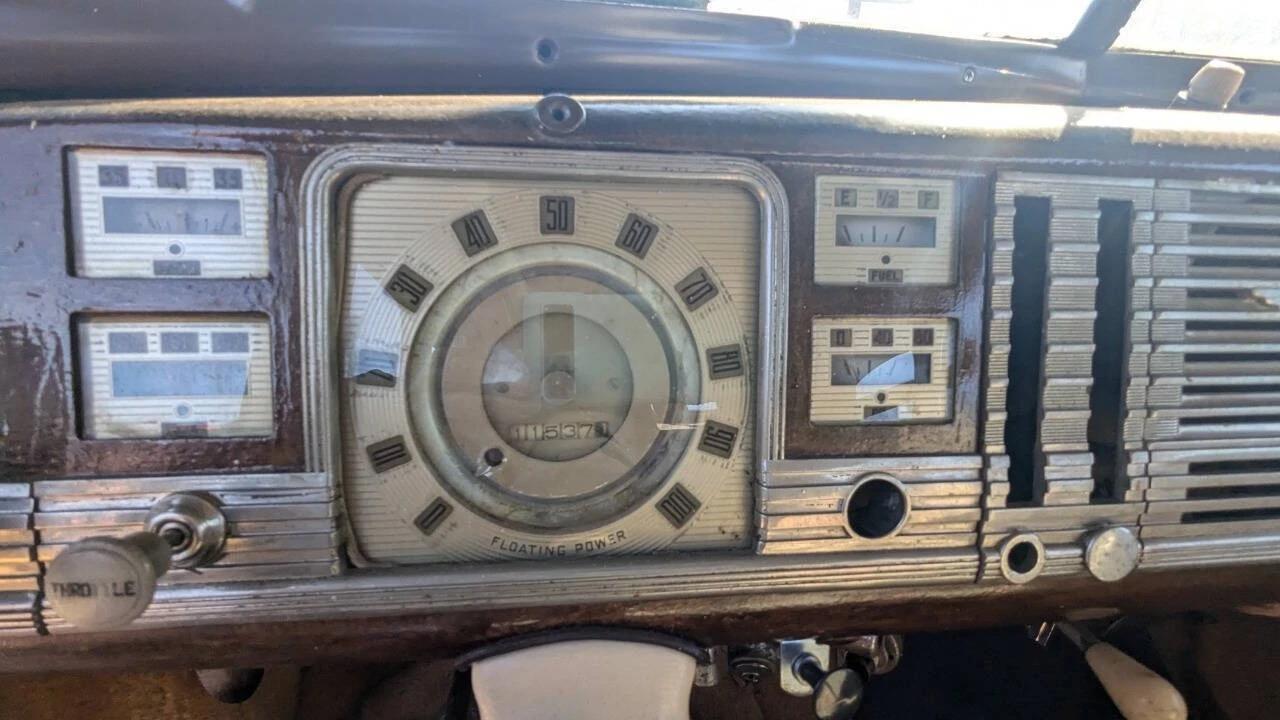 1940 Dodge T/V/W Series - Image 17 of 21