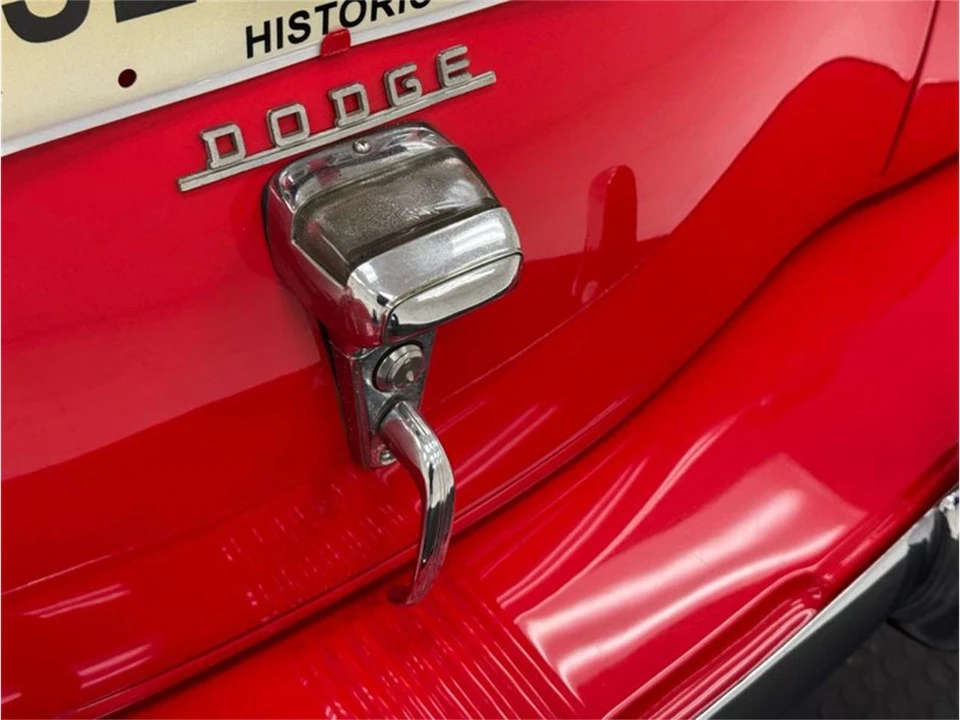 1940 Dodge T/V/W Series - Image 24 of 31