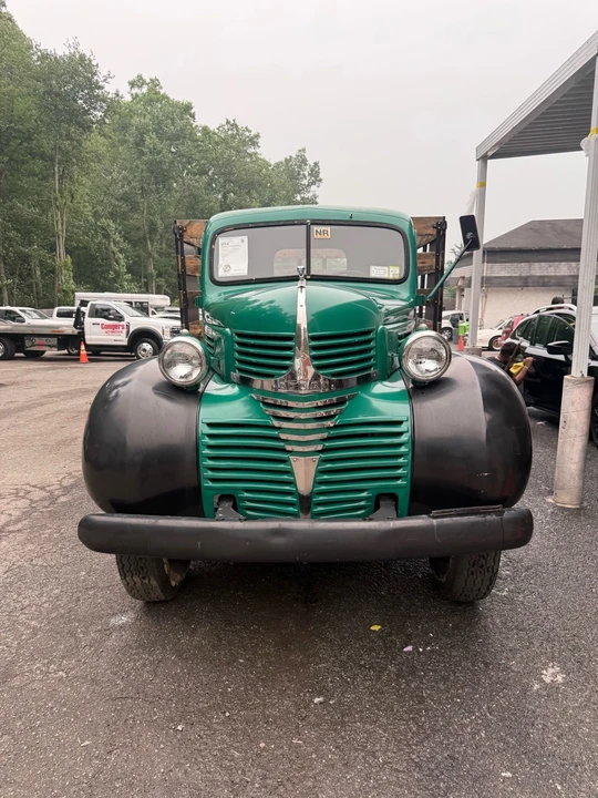 1940 Dodge T/V/W Series - Image 3 of 25