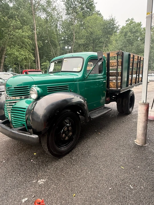 1940 Dodge T/V/W Series - Image 5 of 25