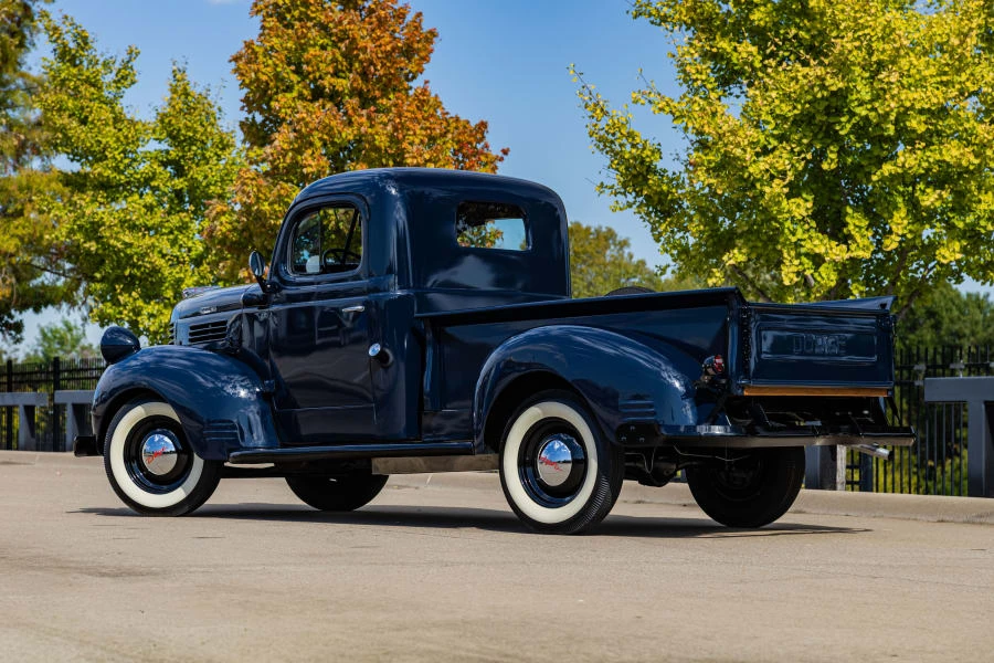1940 Dodge T/V/W Series - Image 23 of 31