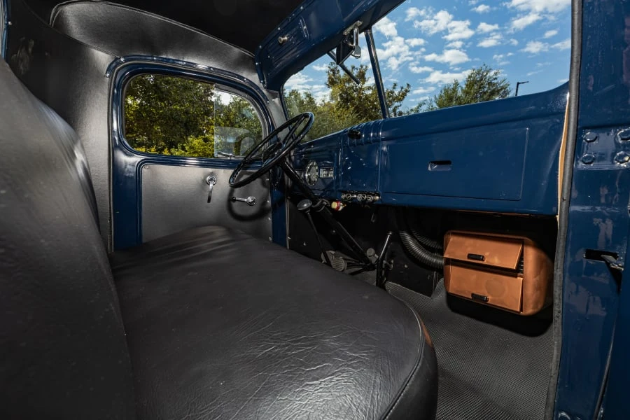 1940 Dodge T/V/W Series - Image 25 of 31
