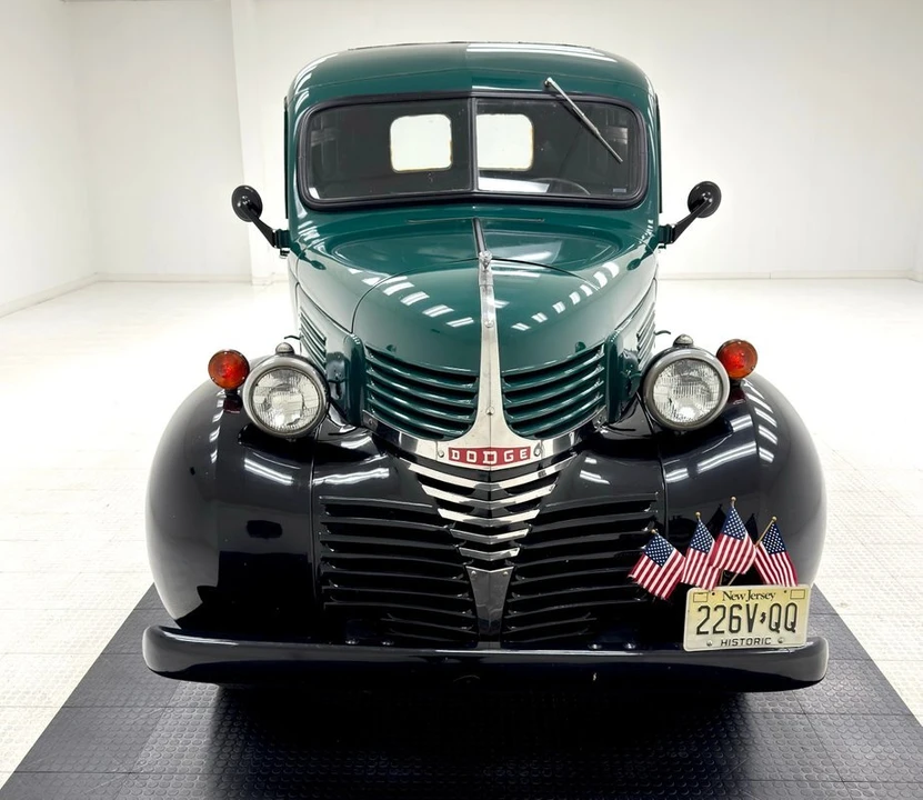 1940 Dodge T/V/W Series - Image 8 of 12