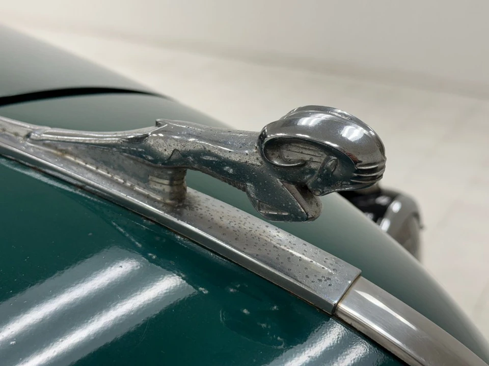 1940 Dodge T/V/W Series - Image 10 of 12