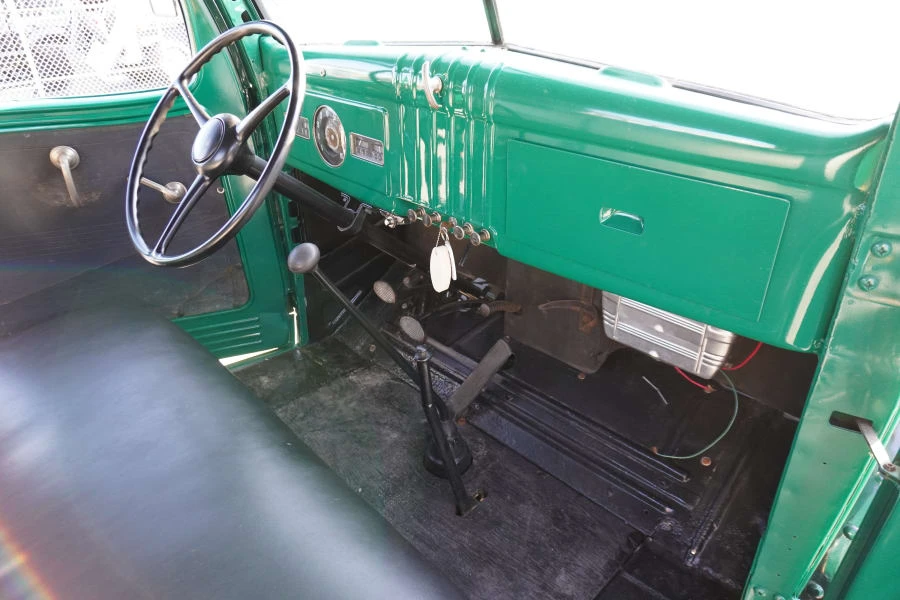 1940 Dodge T/V/W Series - Image 23 of 31