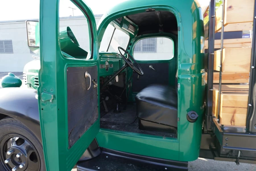 1940 Dodge T/V/W Series - Image 27 of 31