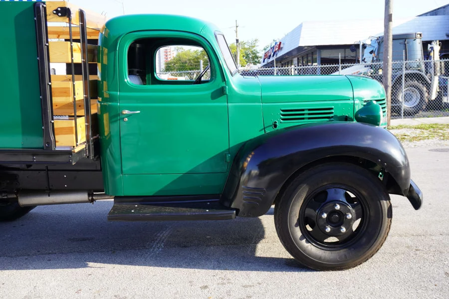 1940 Dodge T/V/W Series - Image 8 of 31