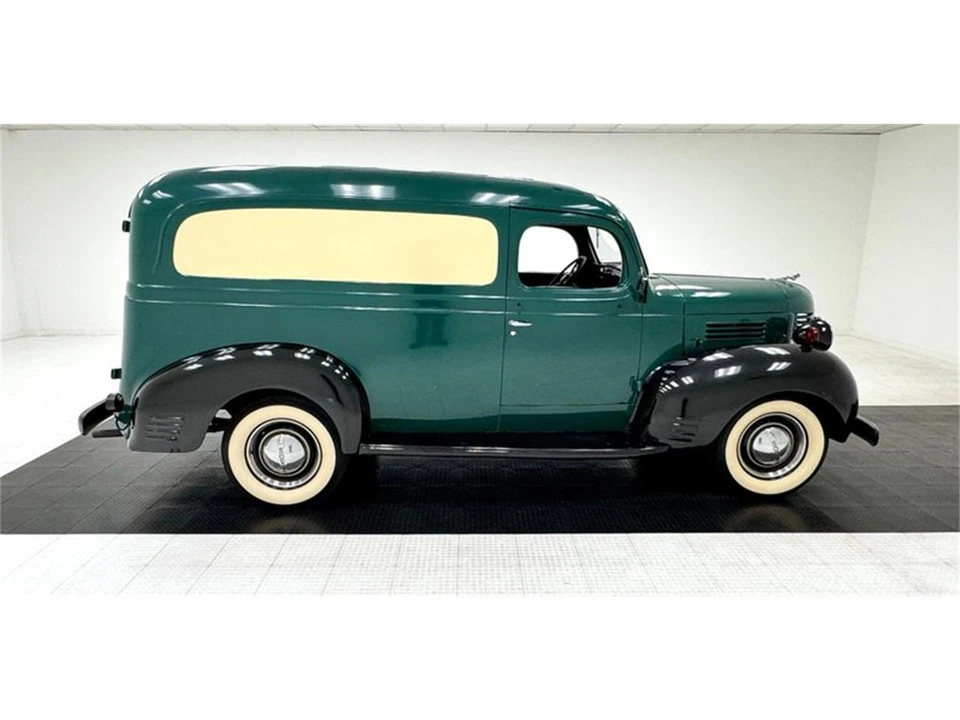 1940 Dodge Military Vehicles - Image 6 of 31