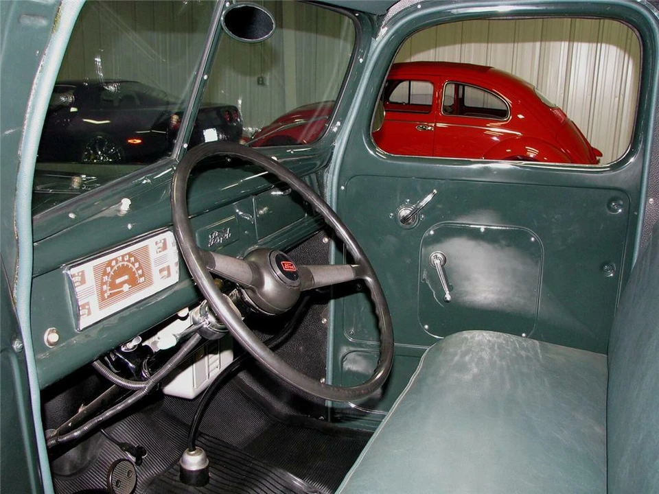 1940 Ford Pickup (1940-1947) - Image 4 of 5