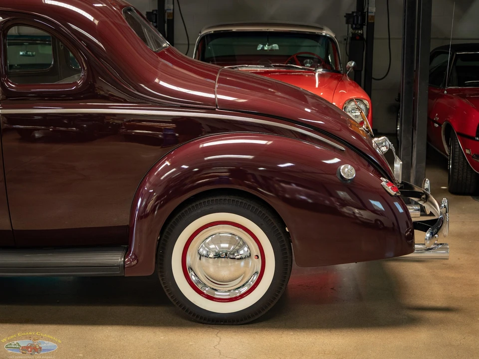 1940 Ford Standard & Deluxe & Super Deluxe - Image 8 of 31