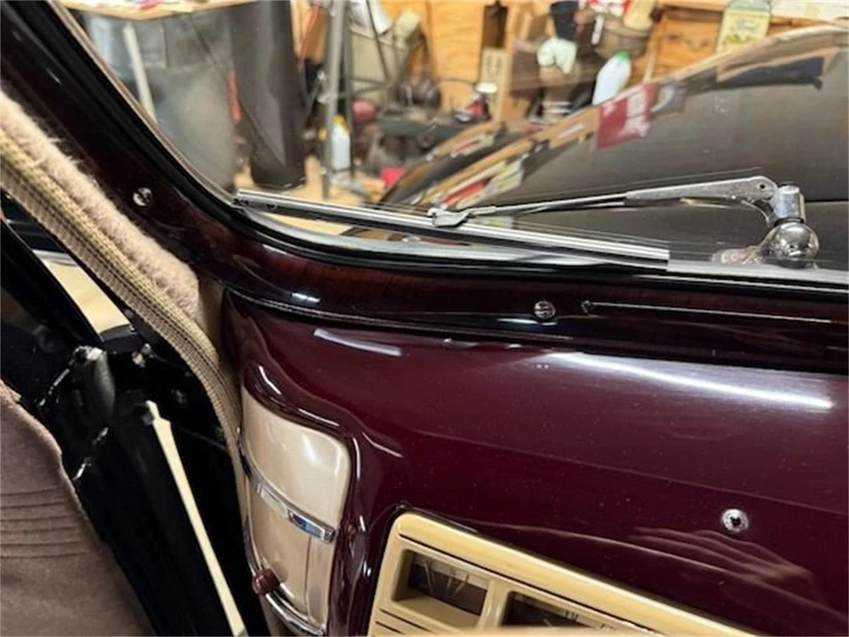 1940 Ford Standard & Deluxe & Super Deluxe - Image 20 of 31