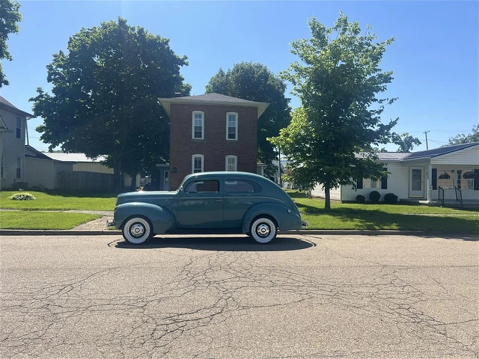1940 Ford Standard & Deluxe & Super Deluxe - Image 2 of 23