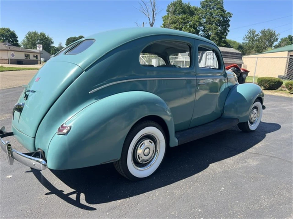 1940 Ford Standard & Deluxe & Super Deluxe - Image 6 of 23