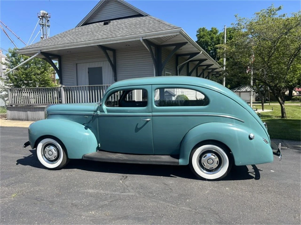 1940 Ford Standard & Deluxe & Super Deluxe - Image 10 of 23
