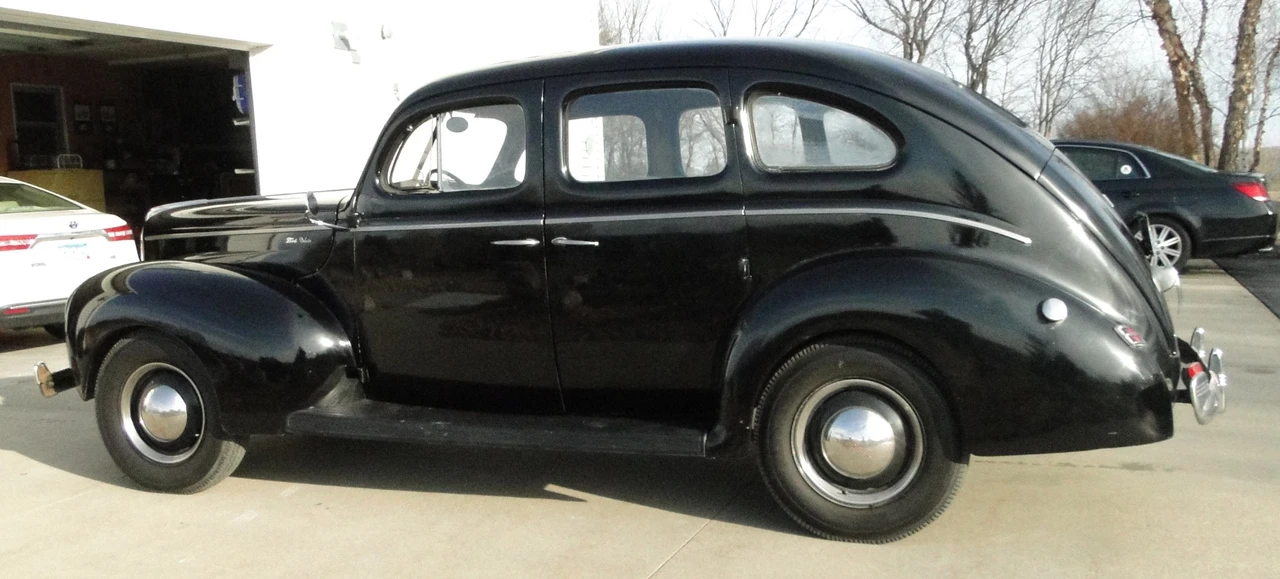 1940 Ford Standard & Deluxe & Super Deluxe - Image 6 of 31