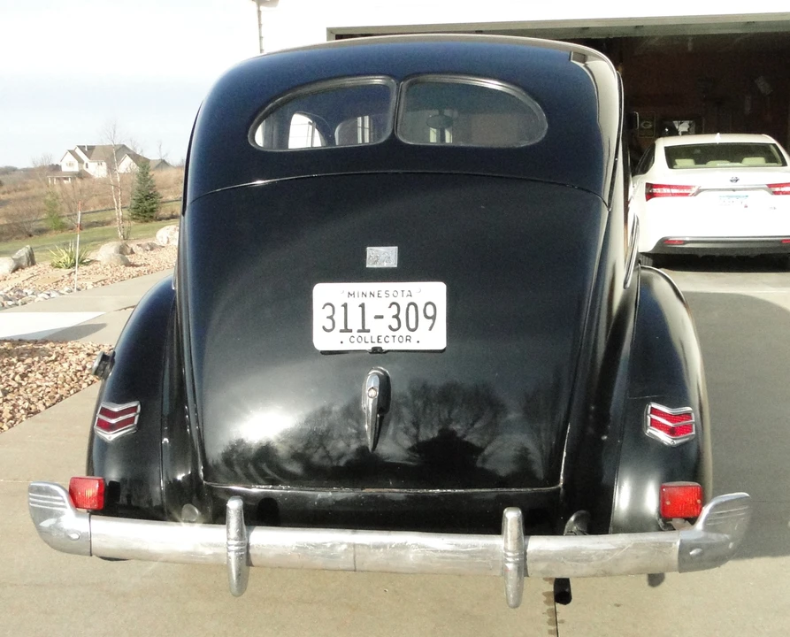 1940 Ford Standard & Deluxe & Super Deluxe - Image 8 of 31