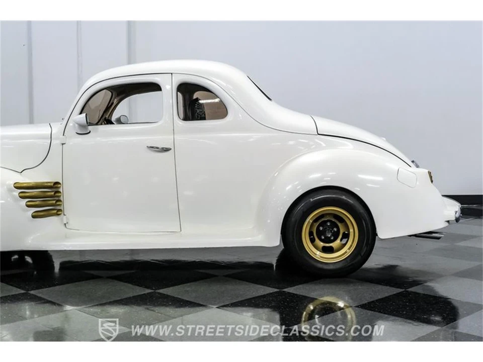 1940 Ford Standard & Deluxe & Super Deluxe - Image 24 of 31