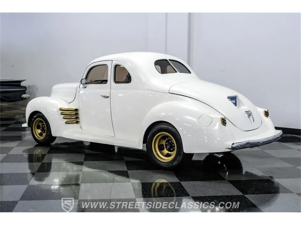 1940 Ford Standard & Deluxe & Super Deluxe - Image 8 of 31